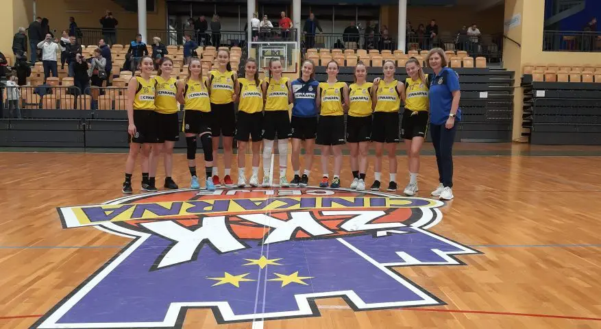 EKIPA STAREJŠIH PIONIRK NA FINAL4 WABA LIGE