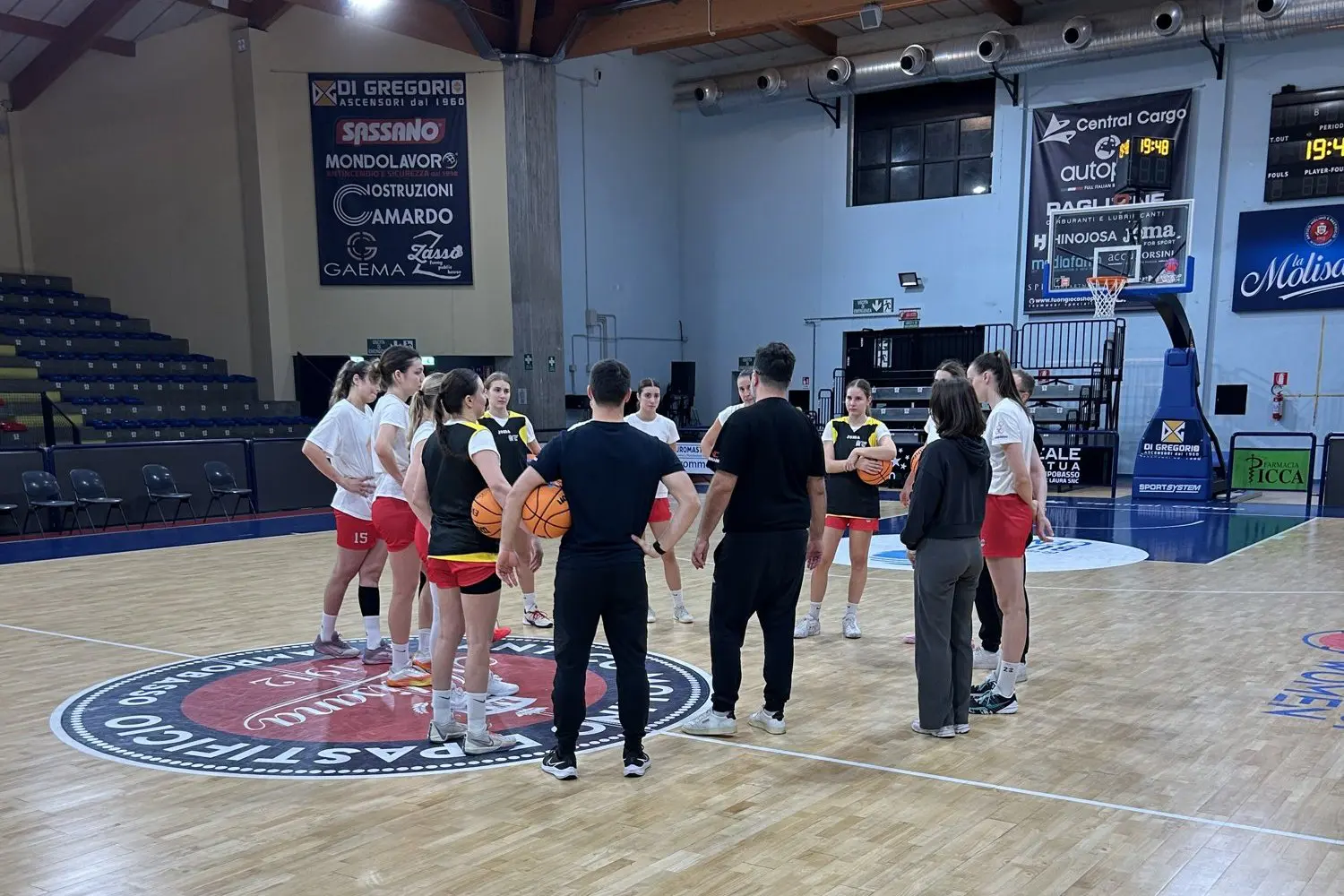 CELJANKE V CAMPOBASSU ZAČENJAJO 10. SEZONO EVROPSKEGA POKALA
